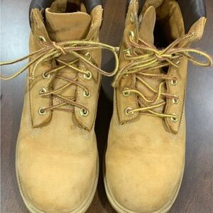 Timberland Boots Men’s 6 Women’s 7.5